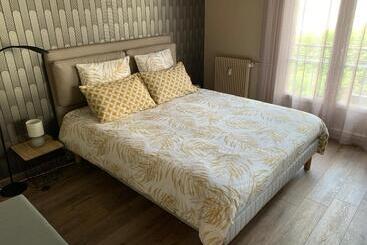 آپارتمانهای توریستها Au Cœur De Lisieux 83 M2 Et Vue Sur La Basilique