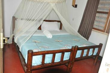 تختخواب و صبحانه Dream Jet Suites