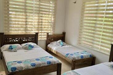 آپارتمانهای توریستها Cabaña La Betica