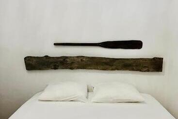 آپارتمان‌های توریست‌ها Fisherman´s Cave