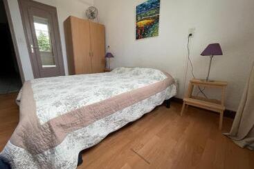 شقق خاصة سياحية La Résidence   N° 08   T2 Classé