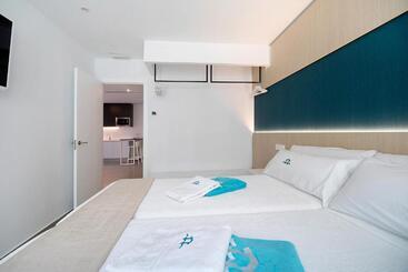 آپارتمانهای توریستها Lola Sea Villa