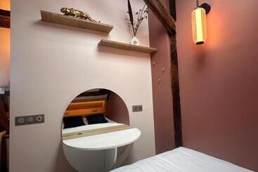 شقق خاصة سياحية Nid D Amour Sous Les Toits !