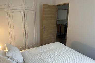 Жильё для туристов Appartement Spacieux
