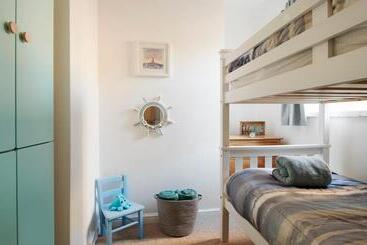 관광객 아파트 Refurbished Seaside Retreat In The Heart Of Cromer