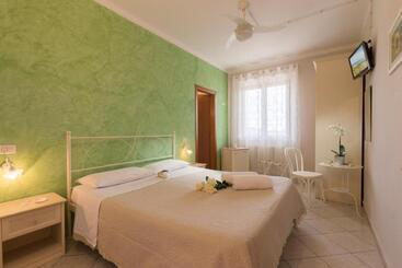 پانسیون Daniela Camere