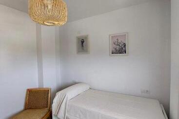 ツーリストアパートメント Penthouse Sea View