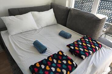 آپارتمان‌های توریست‌ها Apartmani Sarah 2 Tuzla