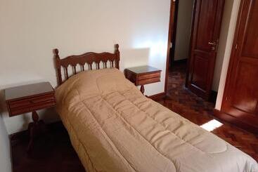 آپارتمانهای توریستها Casa La Linda De La Virrey