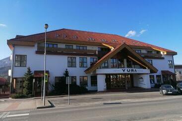 Yura Hotel čeladná  Bazén A Sauna Zdarma