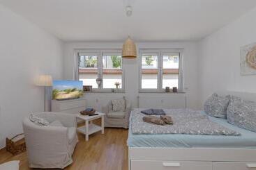 דירות לתיירים K 25 Fewo 1 Im Herzen Von Warnemünde