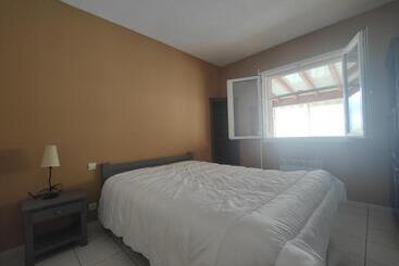 آپارتمانهای توریستها Villa F3 Avec Jardin Et Garage, Capacité 6 Pers., Proche Plage Et Village   Argelès Sur Mer   Fr 1 3