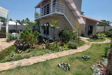 פנסיון Pousada Ostara