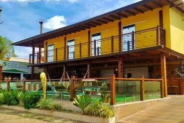 ペンション Pousada Recanto Dourado