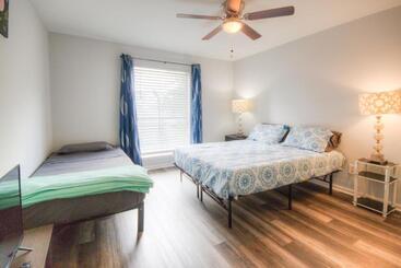 آپارتمان‌های توریست‌ها Spacious 3br, 2ba Condo Near Medcenter & Nrg