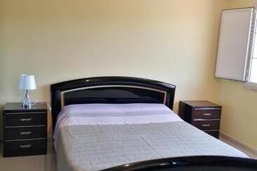 דירות לתיירים Country House