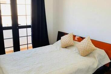 آپارتمانهای توریستها Lin House