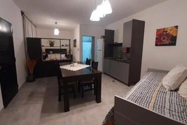 شقق خاصة سياحية Monoambiente Belgrano