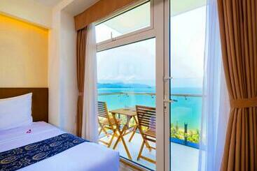 Saphia Hotel Nha Trang