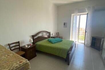 Жильё для туристов Albahome, Comoda Casa Vacanze Centralissima E Panoramica