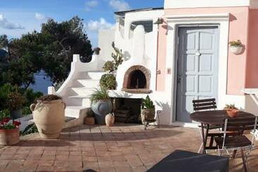 مبيت وإفطار Casa Carmela