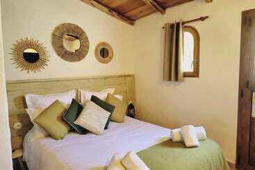 هتل Ranch Campo Palombaggia