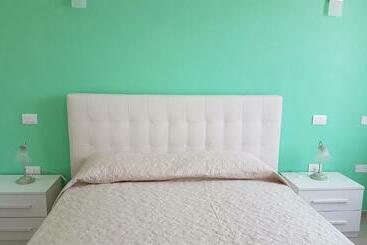 פנסיון Affittacamere Le Rondini