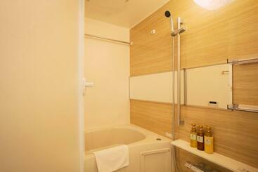 Apart Otel 谷町君 Hotel 恵美須町72