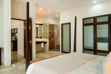 آپارتمانهای توریستها Amazing Luxury Penthouse With Sunset,sunrise View, Private Jacuzzi And Rooftop Pool