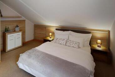 游客公寓 Hanga Vendégház