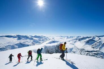 آپارتمان‌های توریست‌ها The Cave In Beitostølen