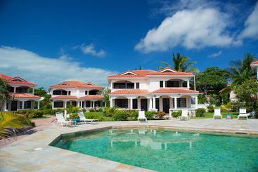 هتل Isla Bonita Yacht Club