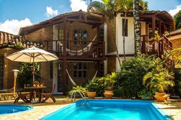 酒店 Pousada Arraial Candeia