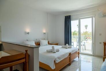 Miros Hotel Apartments