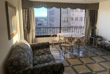 آپارتمانهای توریستها Mitre Apartments