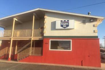 مُتل Knights Inn Dodge City