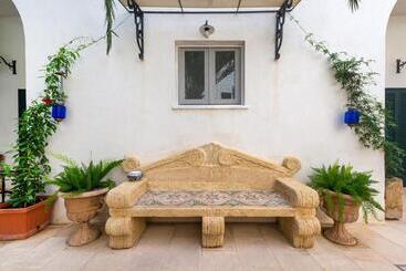 مبيت وإفطار Palazzo Tre Cardi