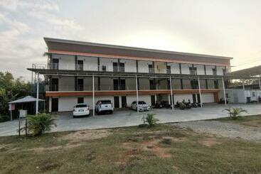 فندق อาร์ทู R2 Rongkhun