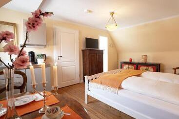 ツーリストアパートメント Refugium Theresienstraße 19   Chambre Vonnoh