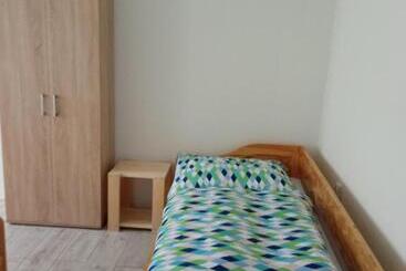 Жильё для туристов Apartmán Hulín, Chrášťany