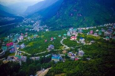 בית מלון כפרי Regenta Place Green Leaf Manali  A Centrally Heated Resort