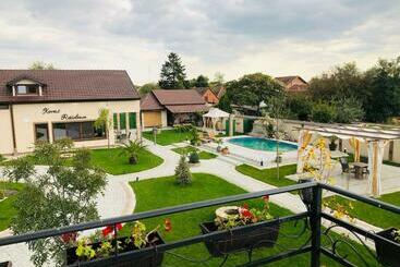 هتل Kovač Residence