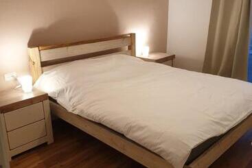 膳宿费 Moonlight Suite Arad צימר אור הירח, ערד