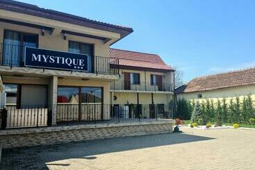 Pensiunea Mystique