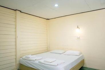 Best House Resort
