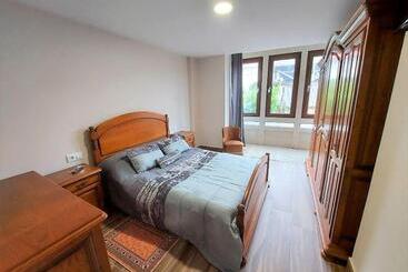 شقق خاصة سياحية Casa Paris Grande En Costa Da Morte, Dumbria