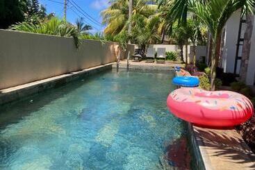 游客公寓 Modern And Cosy Condo: Westwood Apartments