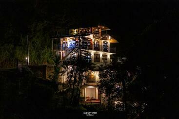 Pensão 360 City View