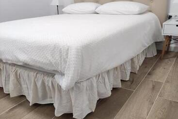 ツーリストアパートメント El Mercado Apartment