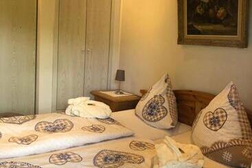 Жильё для туристов Ferienwohung Haus Renn